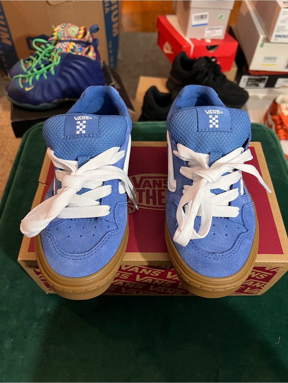 Vans Kids Blue Suede Old Skool with White Stripe and Gum Sole